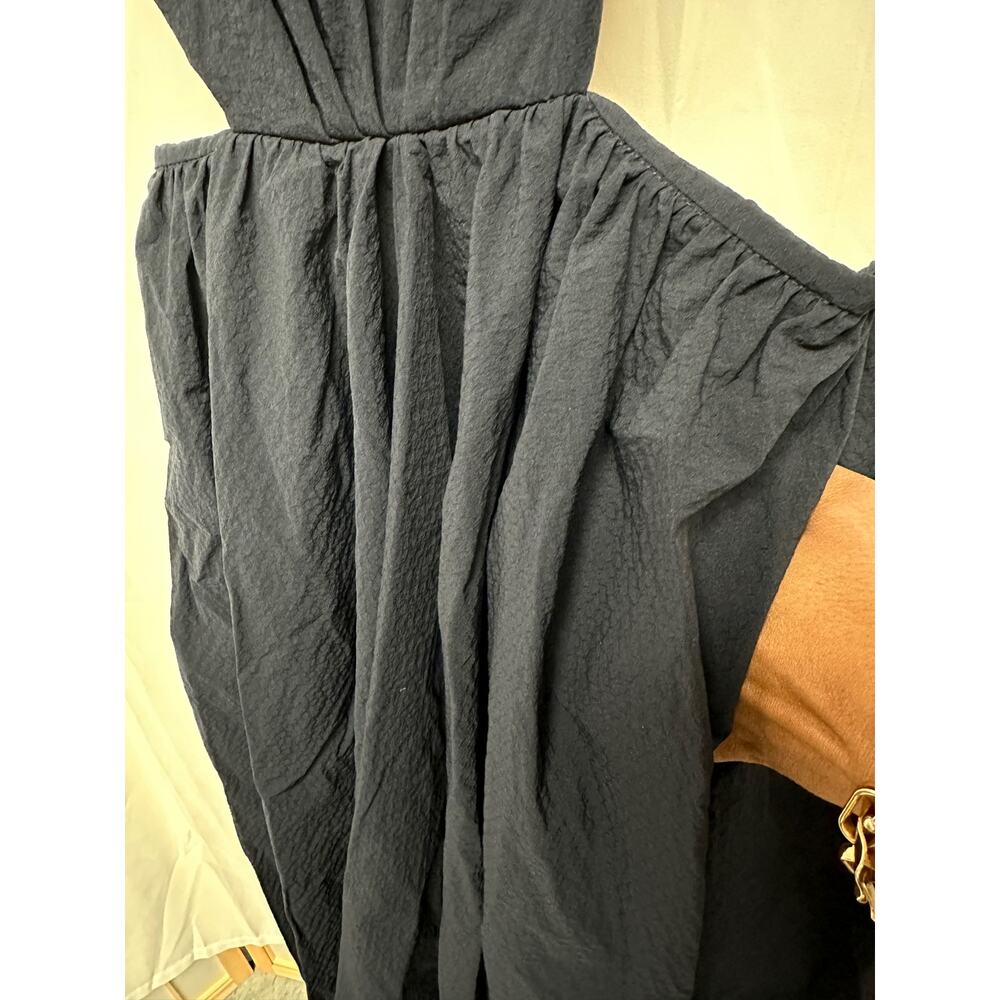 DEVEAUX Madelyn Cutout Cotton-seersucker Midi Dress - Picture 7 of 14